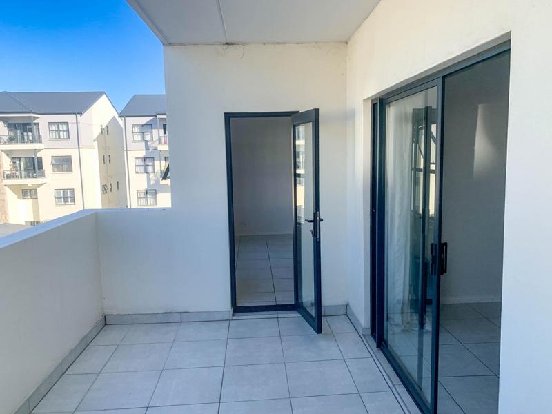 To Let 1 Bedroom Property for Rent in Richwood Western Cape